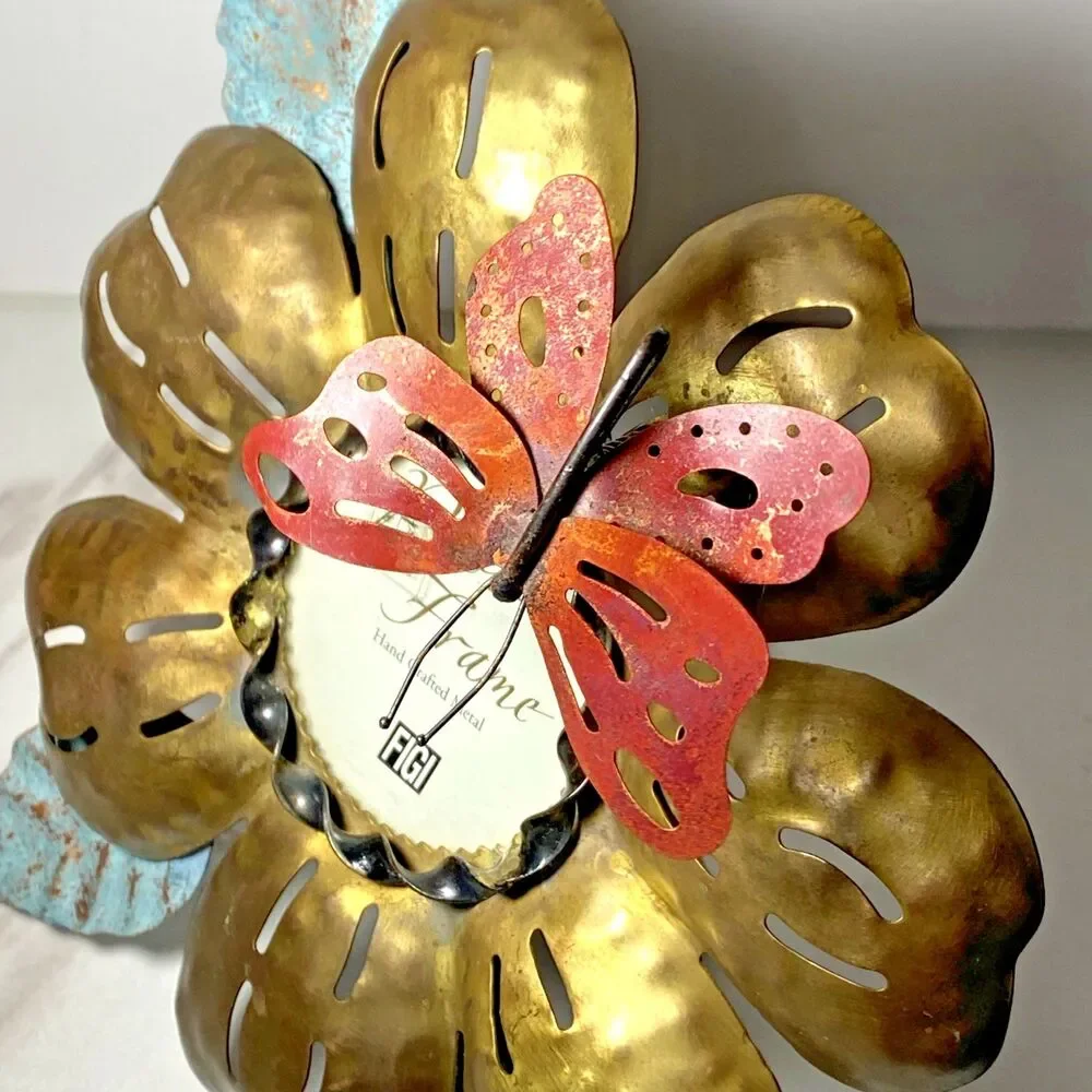VTG Figi Hammered Hand Crafted Metal 3D Butterfly Flower Picture Frame 3x3 Photo